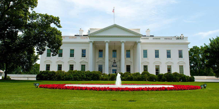 ABD'ye kaçak giren herkes suçlu kabul edilecek