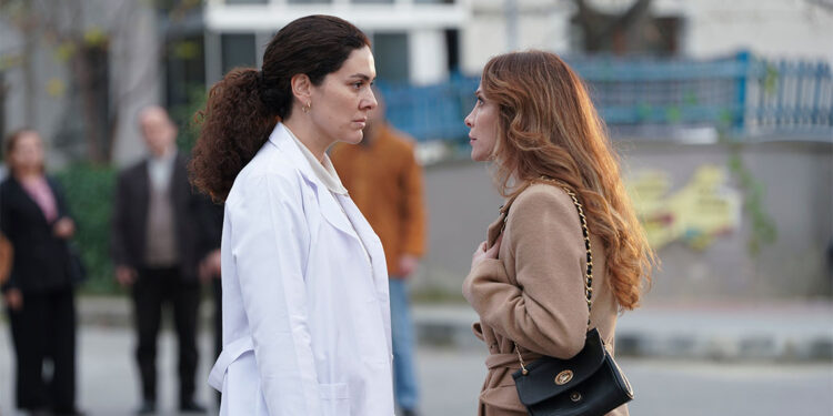 Bir ergenin annesini oynamak çok farklı