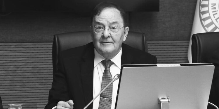 AK Parti Milletvekili Ahmet İyimaya hayatını kaybetti