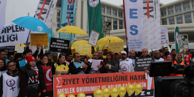 Aile hekimleri 3. kez iş bıraktı