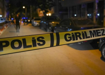 Annesini pompalı tüfekle öldürdü