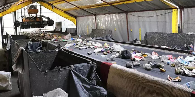 Atık ayrıştırma tesisinde bebek cesedi bulundu