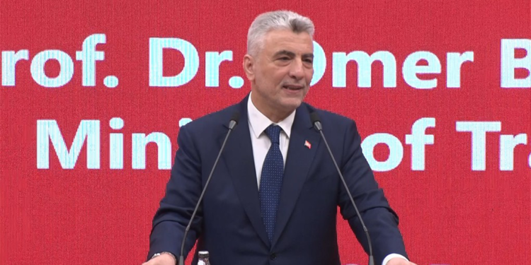 Azerbaycan'la ikili ticaretimiz 8, Özbekistan ile 3 milyar dolara yükseldi