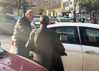 Bankacının dikkati sayesinde dolandırılmaktan kurtuldu