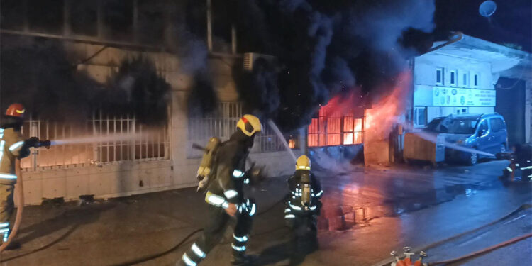Bursa'da tekstil atölyesinde yangın