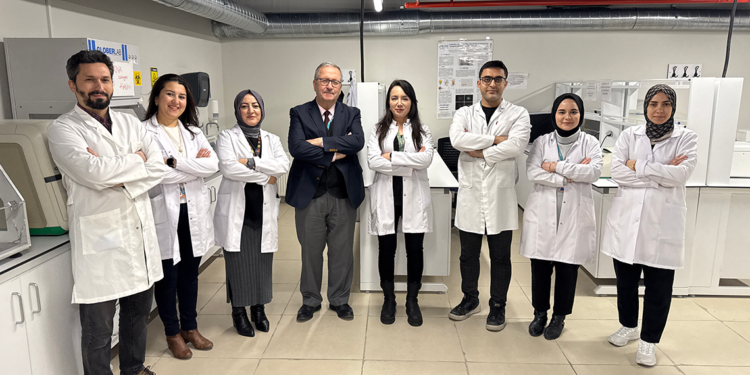 Bilim insanları, Maymun çiçeği aşısı için çalışmalarını hızlandırdı