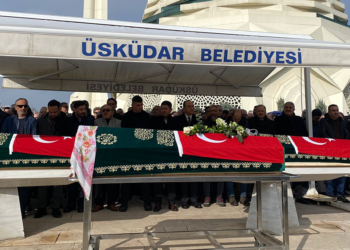 Bolu'daki otel yangınında hayatını kaybeden Dayı ailesi, defnedildi