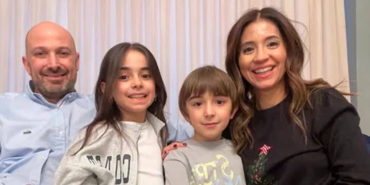 Bolu'daki yangında ölen diş hekimi çift ile çocukları, son yolcuğa uğurlandı