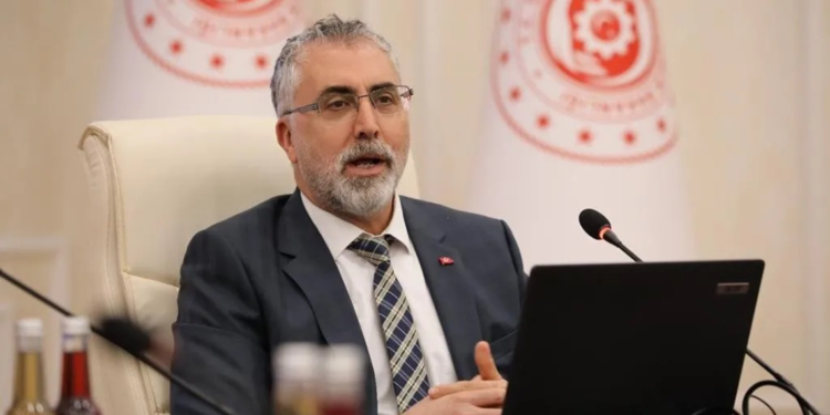 Bolu'daki yangını araştırmak üzere 4 Başmüfettiş görevlendirildi