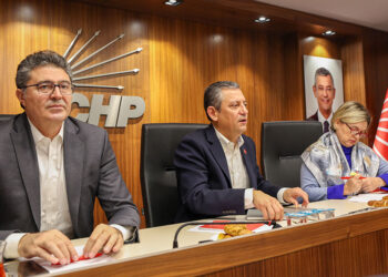 CHP İl Başkanlığı'nda Parti Meclisi toplantısı