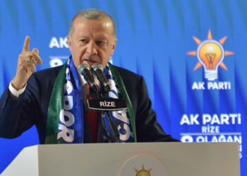 Tarih yazmak için önümüzde bulunmaz bir fırsat var