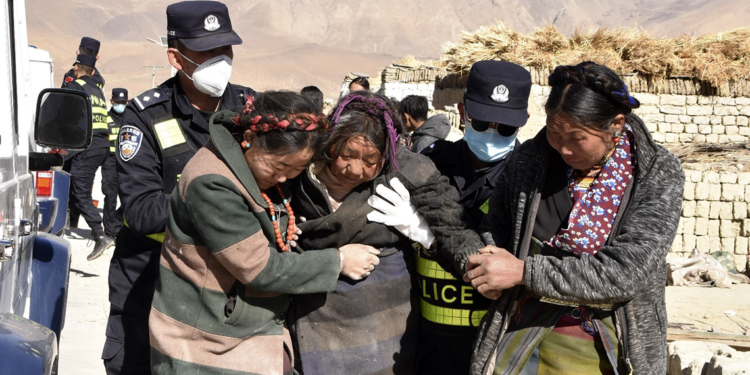 Çin'de depremde hayatını kaybedenlerin sayısı 95'e yükseldi