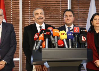 Çözüm için her samimi adımın yanında dururuz