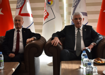 Dervişoğlu'ndan sert eleştiri; 'Barış güvercini muamelesi yapılıyor'