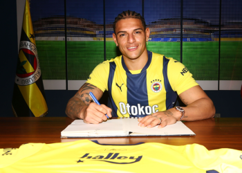 Diego Carlos resmen Fenerbahçe'de