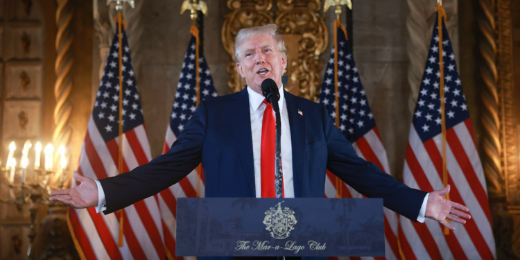 Donald Trump, yemin ederek ikinci kez ABD Başkanı oldu