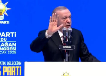Ya silahlarını gömecekler ya da silahlarıyla birlikte gömülecekler