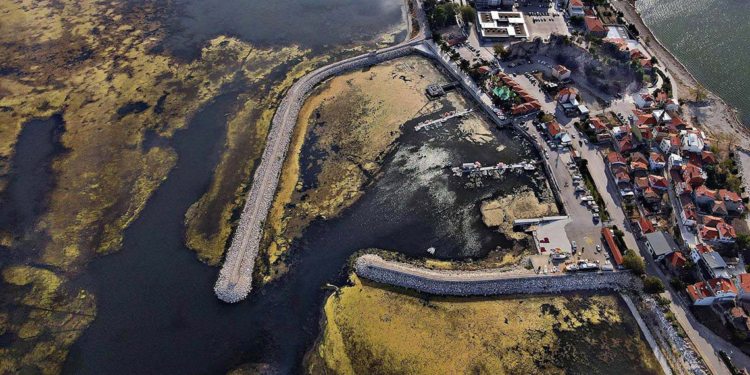 Eğirdir Gölü'nde su bitkileri üzerine tartışmalar devam ediyor