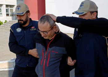 FETÖ'den ihraç yüzbaşı Adana’da yakalandı