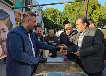 Ferdi Tayfur'un memleketinde helva dağıtıldı