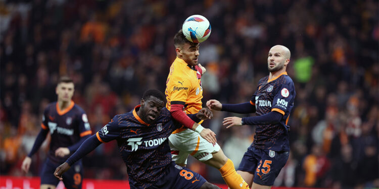 Pazar günü şapkadan tavşan çıkartmamız gerekiyor