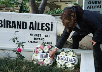 Gazeteci Mehmet Ali Birand mezarı başında anıldı