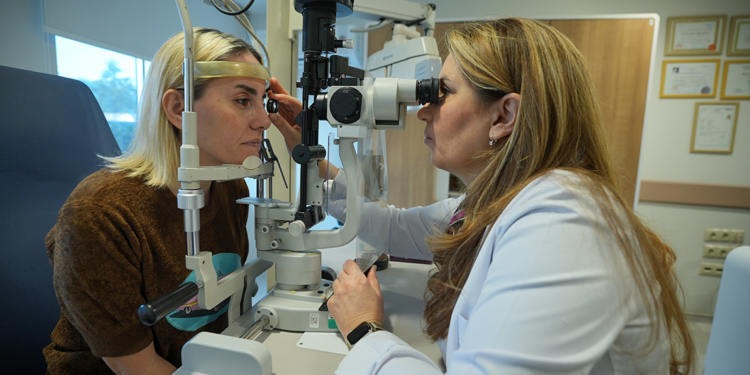 Geceleri geçmeyen baş ağrısı glokomun habercisi olabilir