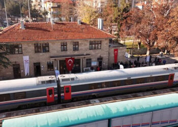 Güller Ekspresi 36 bin yolcu taşıdı