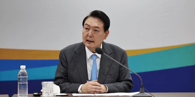 Güney Kore'de Yoon'un tutukluluğunun uzatılması talebi reddedildi