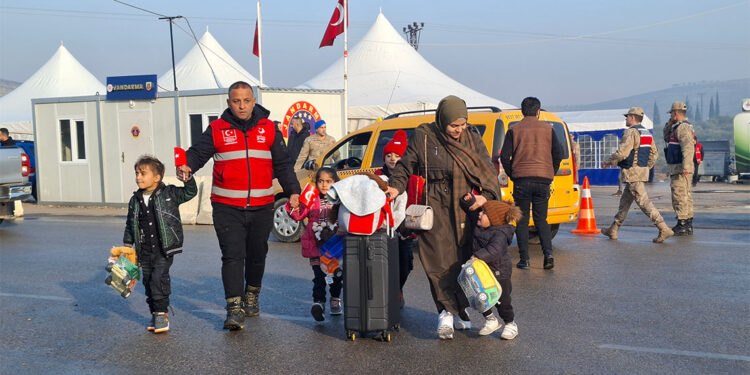 Herkes dönsün ve Suriye'yi ayağa kaldıralım