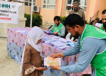 Afganistan'daki insani yardım çalışmaları sürüyor