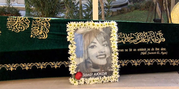 Gönül Akkor son yolculuğuna uğurlandı
