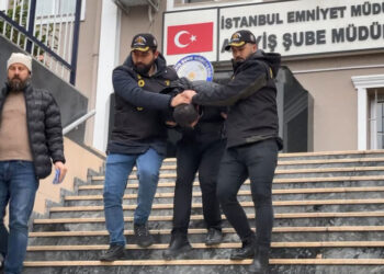 Müşterilerini bayıltıp taciz eden taksici yakalandı