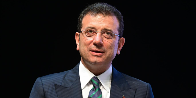 İmamoğlu'nun yargılandığı davasının duruşması ertelendi