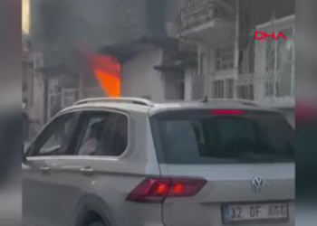 Isparta'da ev yangını