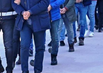 İstanbul'da sahte bankacı suç örgütüne operasyon: 30 kişi tutuklandı