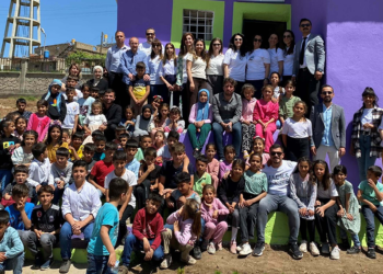 İzmir'de 'İyilik' gecesinin geliri öğrencilere burs olacak