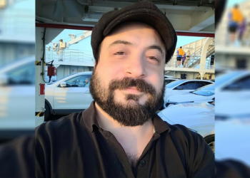 İzmir'de internet yayıncısı gözaltında