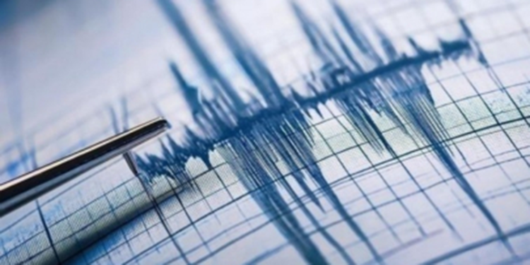 Japonya'da 6.9 büyüklüğünde deprem