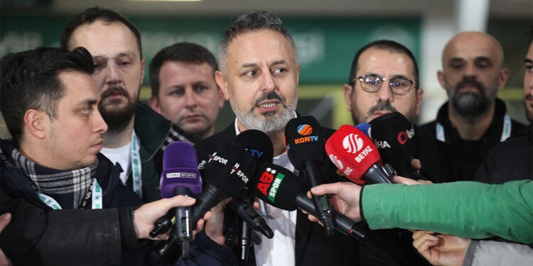 Fenerbahçe'ye değil biz hakemlere yenildik