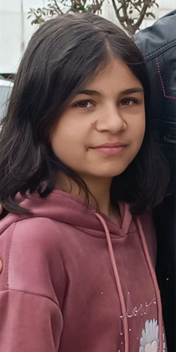 Köpek saldırısında ölen Eslem'in babası, "Başıboş köpekleri toplasınlar, müdahale etsinler. Bizim canımızdan can gitti” dedi.