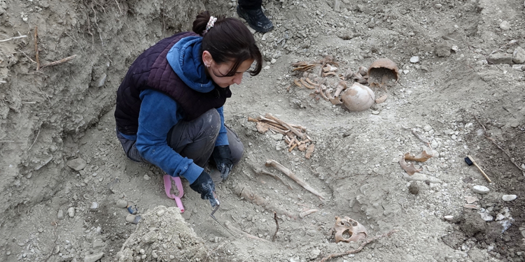 Kanalizasyon kazısında çıkan insan kemikleri incelemeye alındı