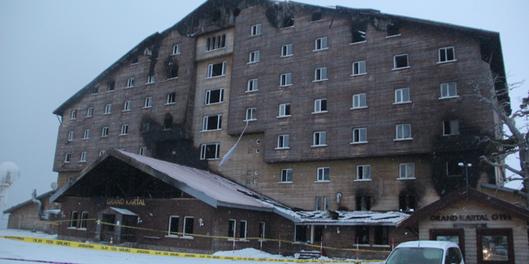 Kartalkaya'da yangın faciasının yaşandığı otel mühürlendi