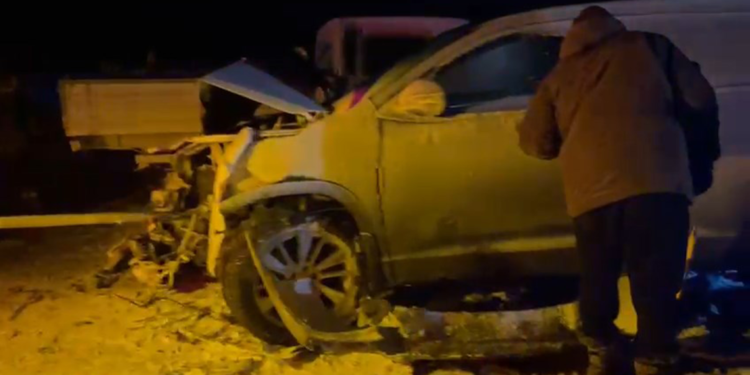 Kazakistan'da zincirleme trafik kazası: 95 araç hasar gördü