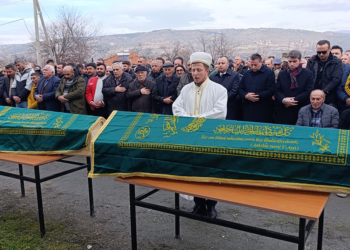 Kazı sırasında göçük altında kalan enişte- kayınbirader toprağa verildi