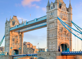 Londra, İngiltere'nin en hızlı yaşlanan şehri oldu