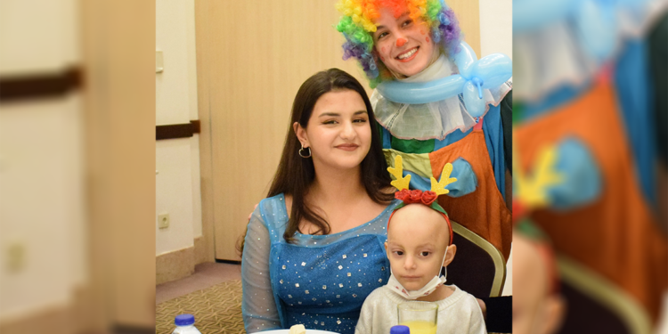 Lösemiyi yenen Hazal, hasta çocukların 'prenses' ablası oldu