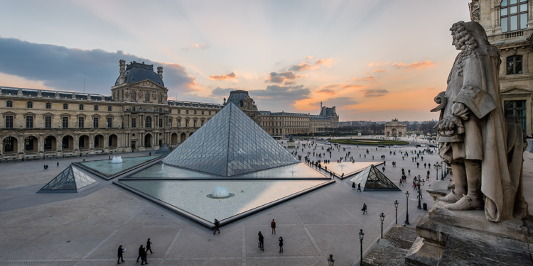 Louvre Müzesi yenilenme sürecine girecek