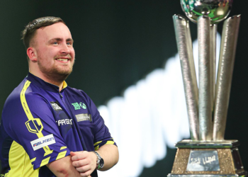 Luke Littler dart tarihinin en genç Dünya Şampiyonu oldu