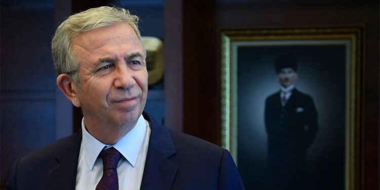 Evin içinde tweet mi aradınız?